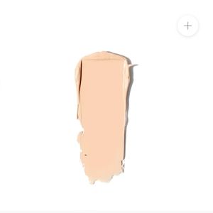 4/25 bundle item. True + Luscious Angel Eyes Primer